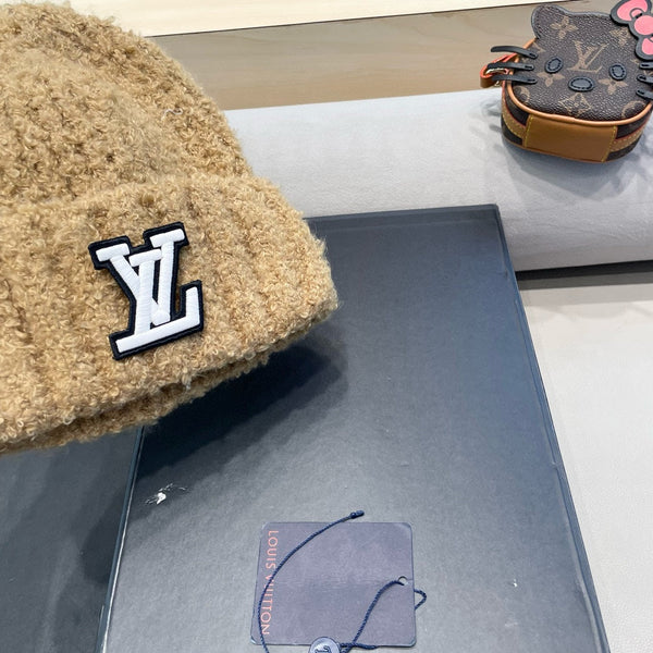 BERRETTO IN MAGLIA DI LANA BEIGE CAMMELLO 421266