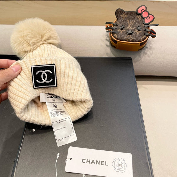 BERRETTO IN LANA BEIGE 422178