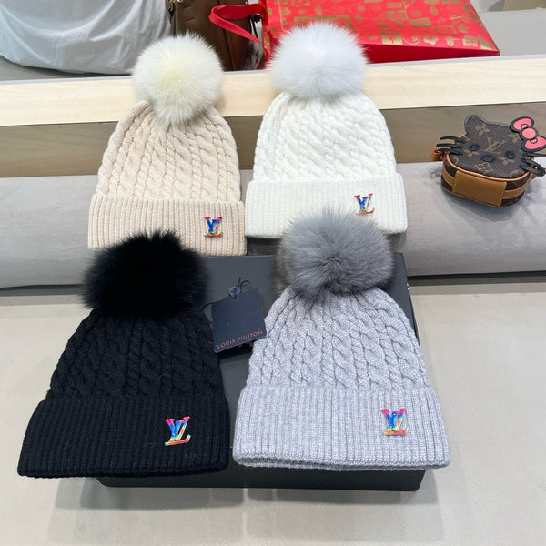 KNITTED BEANIE HAT IN BLACK WOOL 426217