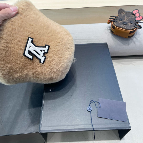 CAPPELLO A SECCHIELLO IN PELLICCIA DI CONIGLIO BEIGE AVENA 426226