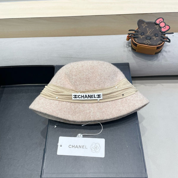 BUCKET HAT IN BISQUE BEIGE WOOL BLEND 426246