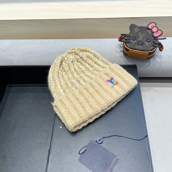 KNITTED BEANIE HAT IN CREAM BEIGE WOOL 431618