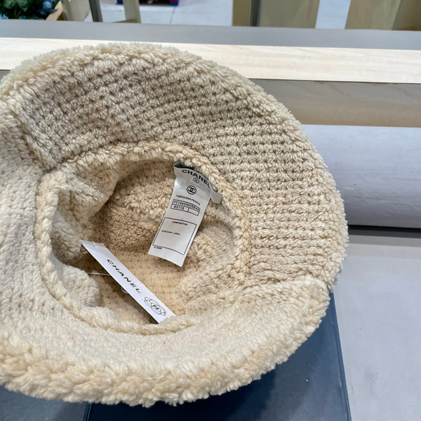 BUCKET HAT IN CAMEL BROWN LAMB WOOL AND THICK COTTON 431684