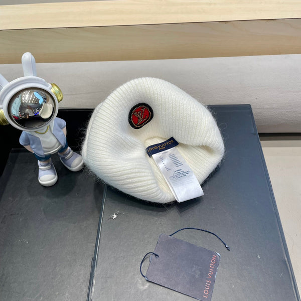 BEANIE HAT IN WHITE WOOL AND RABBIT FUR 433475