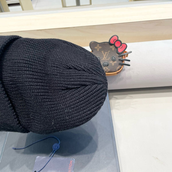 BEANIE HAT IN BLACK WOOL 435027