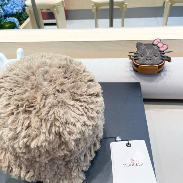 BUCKET HAT IN PEANUT BROWN FLEECE 435042