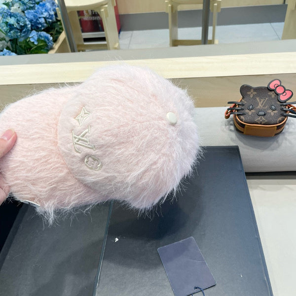 BASEBALL CAP IN PASTEL PINK RABBIT FUR 434934