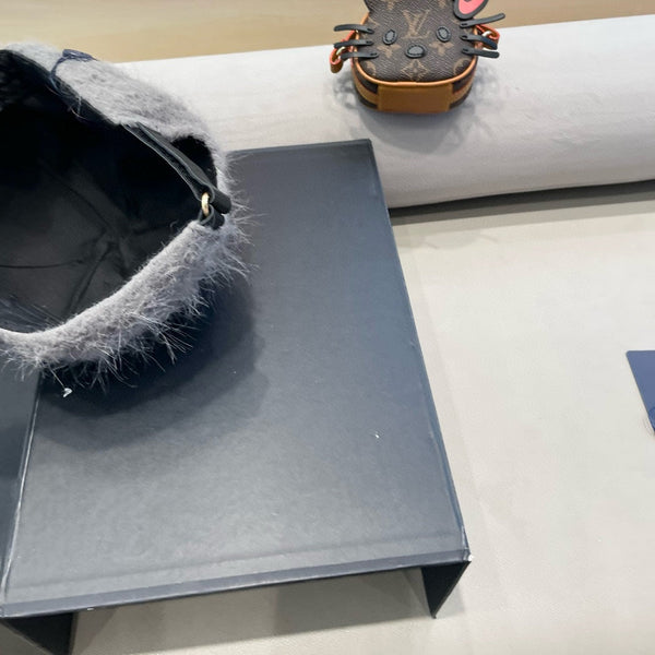 BASEBALL CAP IN GRAY RABBIT FUR 434937