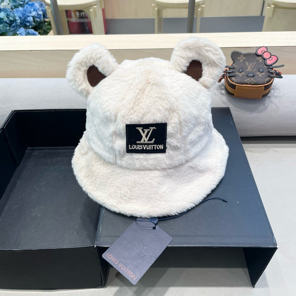 BUCKET HAT IN WHITE WOOL AND LAMB FUR 434940