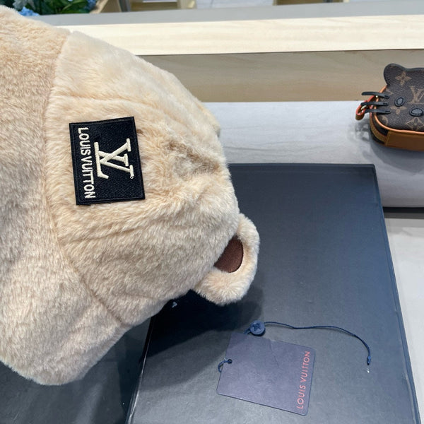 BUCKET HAT IN BEIGE WOOL AND LAMB FUR 434942