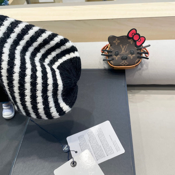 BEANIE HAT IN STELL BLACK MIX WHITE CASHMERE 436730