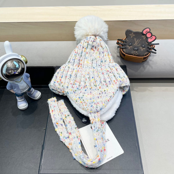 BERRETTO IN LANA BIANCA FODERATO IN PILE 436774