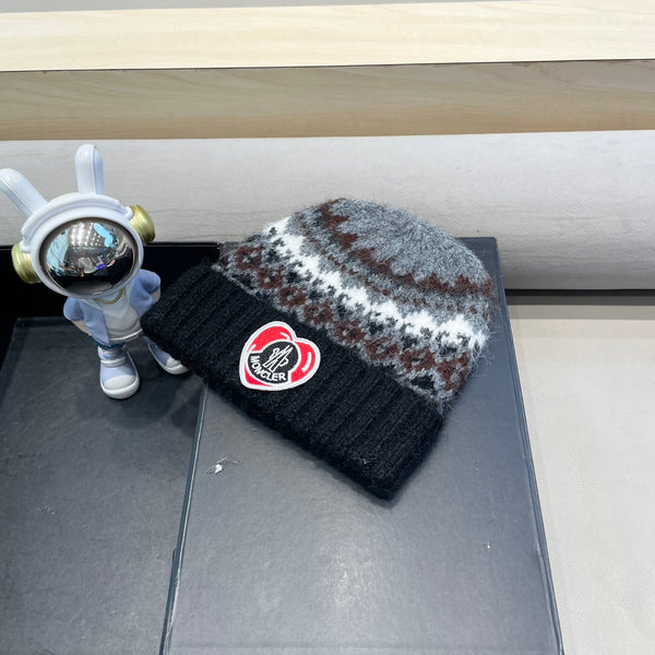 BEANIE HAT IN COLORFUL WOOL 438145