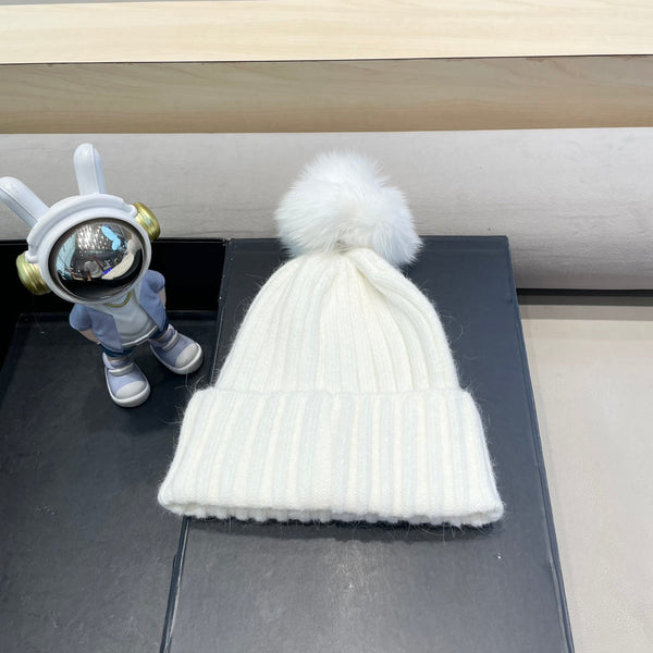 BERRETTO IN LANA BIANCA CON PON PON 438106