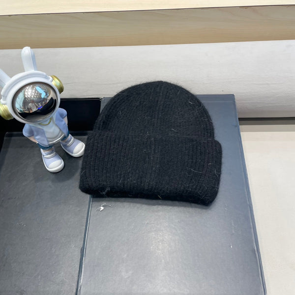 BEANIE HAT IN BLACK WOOL 438123