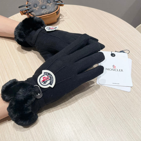 GLOVES IN BLACK WOOL WITH RABBIT FUR 439079