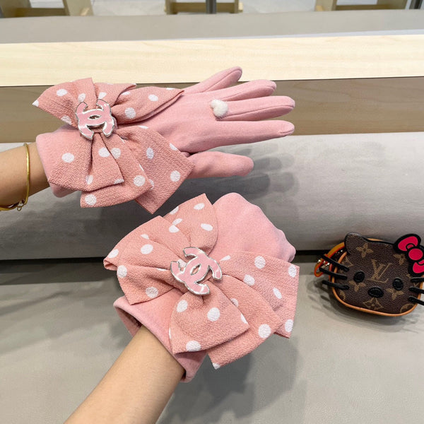 GLOVES IN ROSE PINK MIX WHITE WOOL 454574