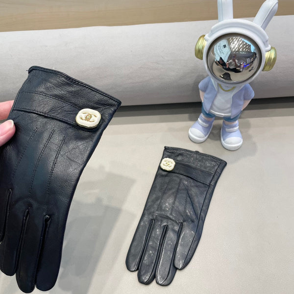 GLOVES IN BLACK LAMBSKIN 463791