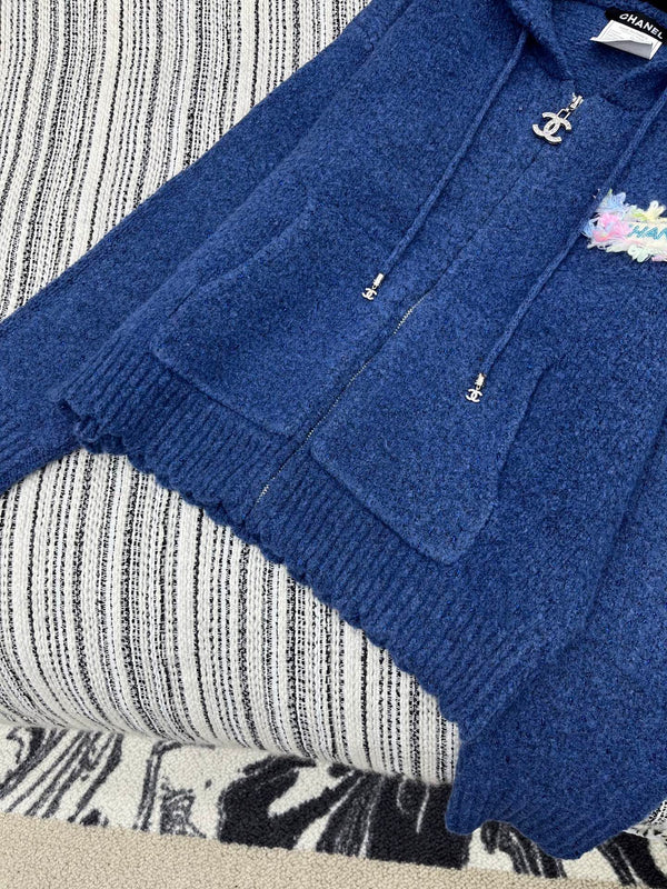 CC 2025 Veste à Capuche Laine Bleue 325888