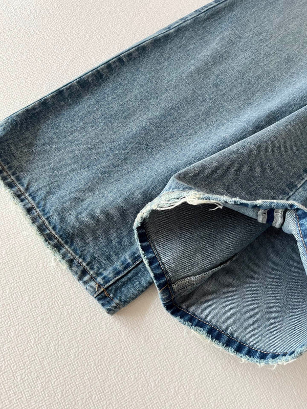 CC Jean large en denim bleu à ceinture en strass 351177