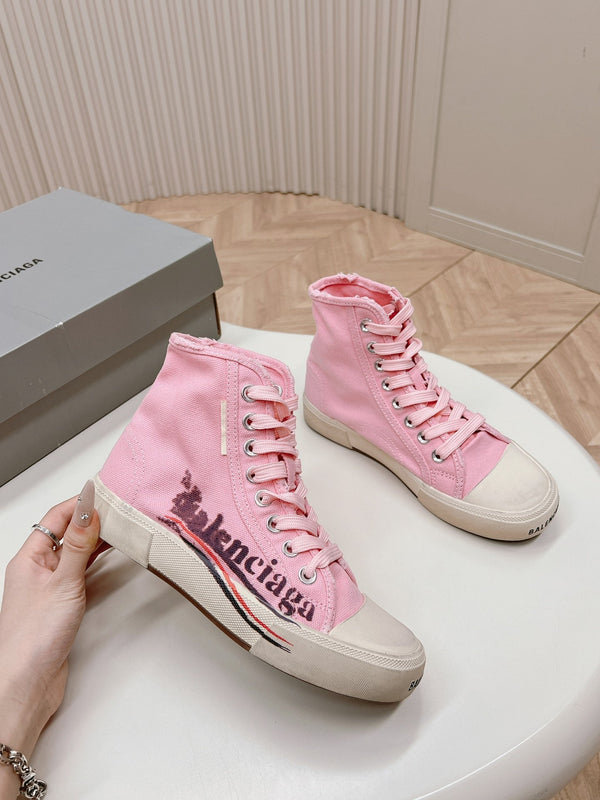 PINK CANVAS HIGH-TOP SNEAKERS LOGO GRAFFITI