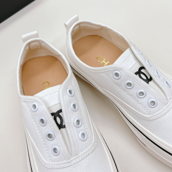 Double C Platform Biscuit Shoes Fabric White