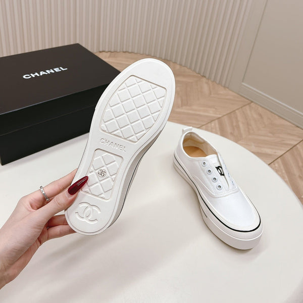 Double C Platform Biscuit Shoes Fabric White