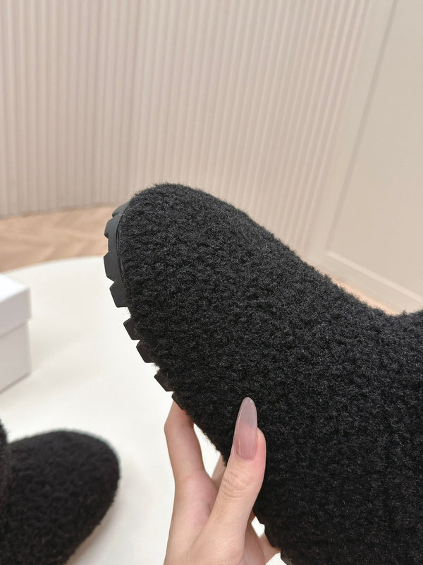 STIVALI DA NEVE IN SHEARLING NERO