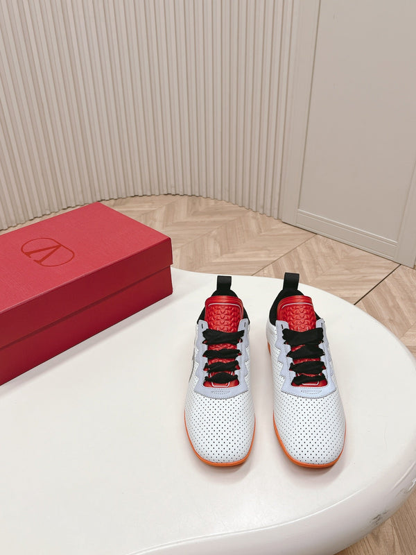 Chromathon Sneaker In White Perforated Lambskin 104153