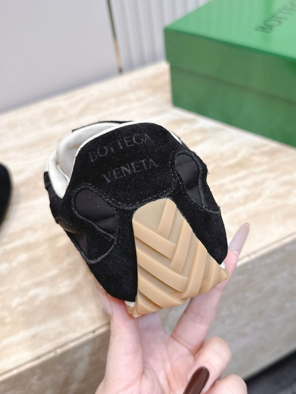 BV Orbit Flash Retro Sneaker Black Suede 934420