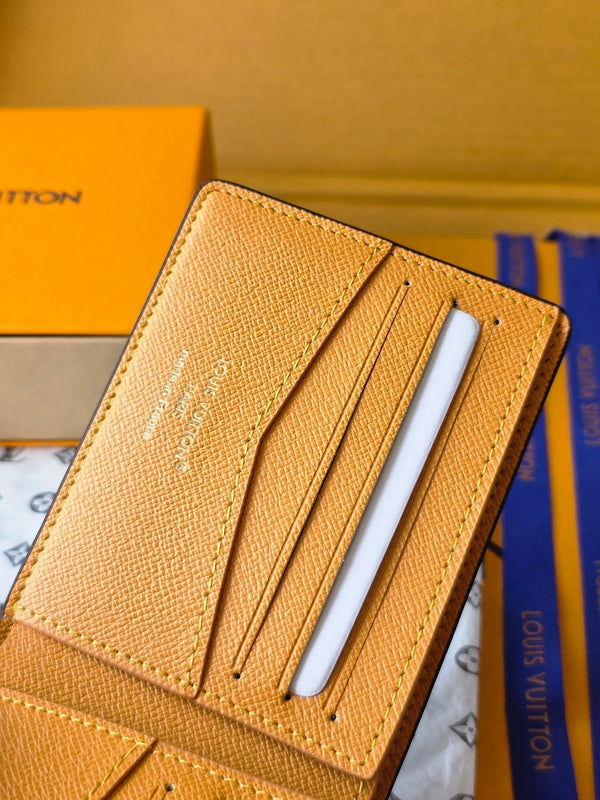 LV M25795 Portafoglio multiplo in pelle di vacchetta blu scuro verde acqua