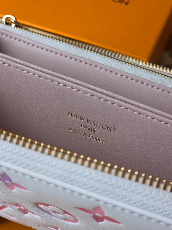 Portafoglio LV M15091 Zippy 19,5 cm Dream Beige Monogram in pelle di agnello goffrata - Light GHW