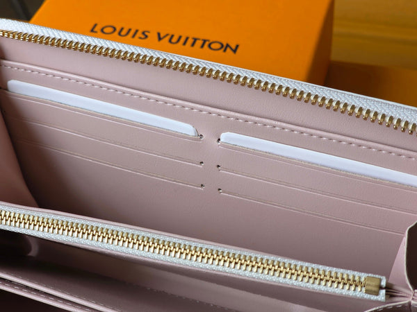 Portafoglio LV M15091 Zippy 19,5 cm Dream Beige Monogram in pelle di agnello goffrata - Light GHW