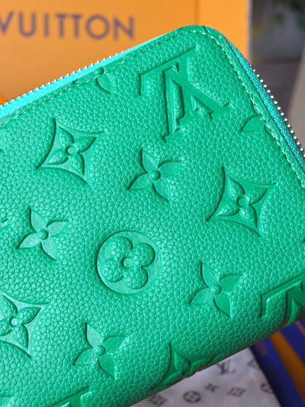 LV Zippy Wallet Horizontal Bamboo Green Taurillon Monogram leather