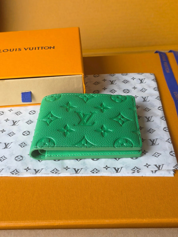 LV M25998 Multiple Wallet Bamboo Green Taurillon Monogram leather