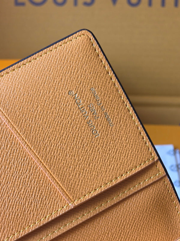 Portafoglio LV Brazza in pelle di vacchetta blu scuro verde acqua