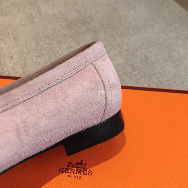 Paris Loafer Light Pink Suede Calfskin With Silver Signature Buckle 509374