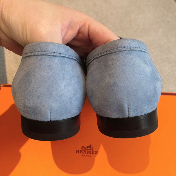 Mocassino Paris in pelle di vitello scamosciata blu cielo con fibbia argentata 509375