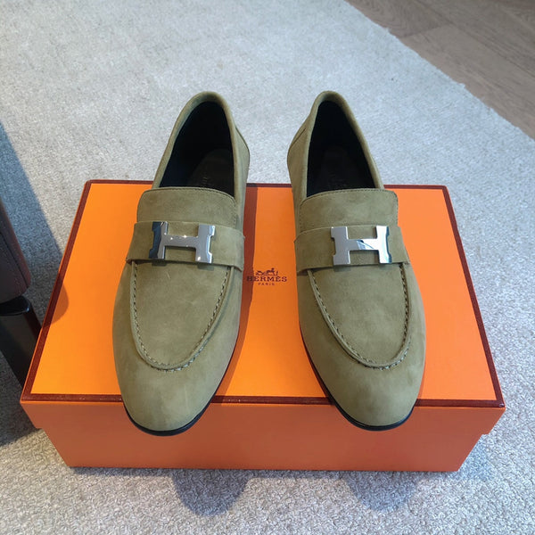 Paris Loafer Olive Suede Calfskin With Silver Signature Buckle 509376