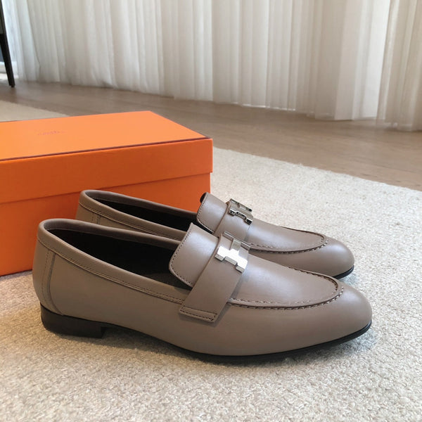 Paris Loafer Taupe Calfskin With Silver Signature Buckle 509377