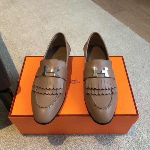 Royal Loafer Brown Calfskin With Fringe Detail And Silver Signature Buckle 509409