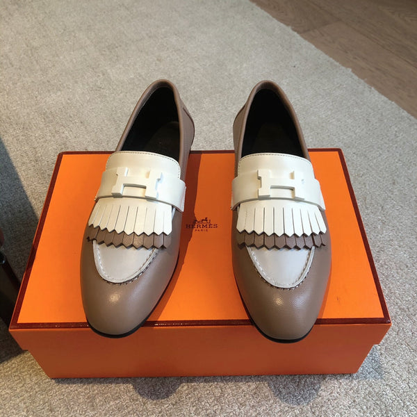 Royal Loafer Brown Mix White Calfskin With Fringe Detail And White Signature Buckle 509411