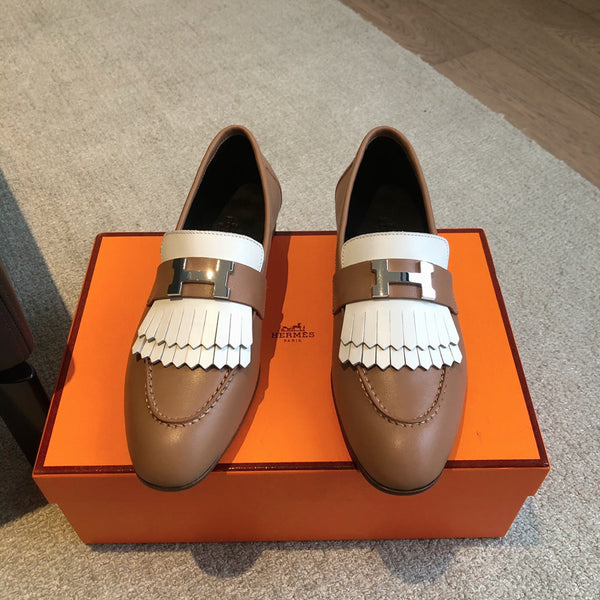 Royal Loafer Gold Mix White Calfskin With Fringe Detail And Silver Signature Buckle 509414