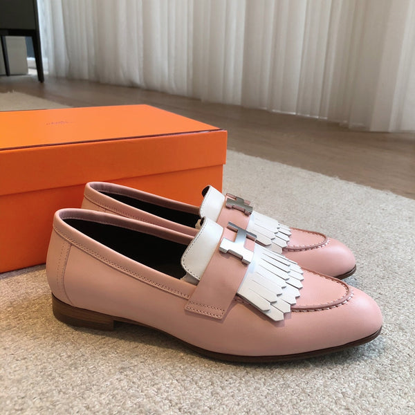 Royal Loafer Pink Mix White Calfskin With Fringe Detail And Silver Signature Buckle 509418