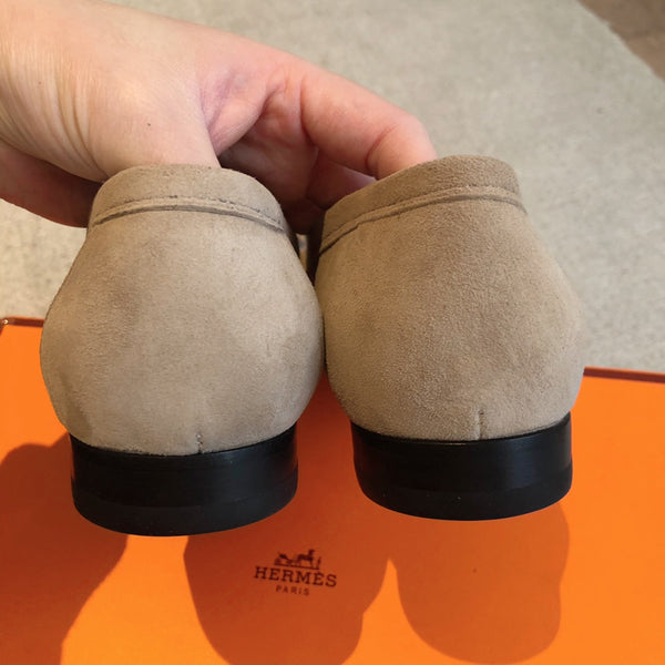 Royal Loafer Beige Suede Calfskin With Fringe Detail And Silver Signature Buckle 509436