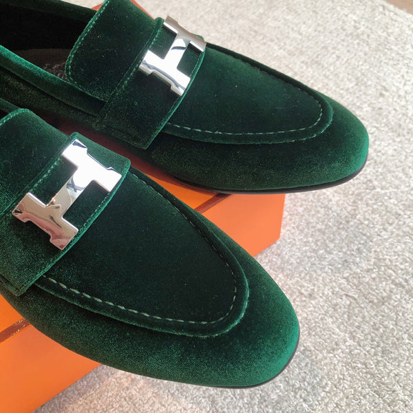 Paris Loafer Green Velvet Fabric With Silver Signature Buckle 509393