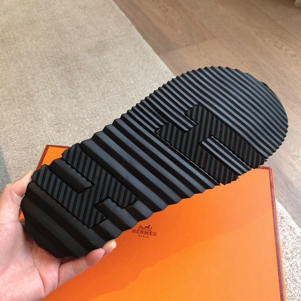 SANDALO HM INFRA IN PELLE DI VITELLO NERA