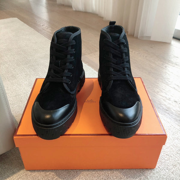 STIVALETTO HM ITINERAIRE IN CAMOSCIO NERO