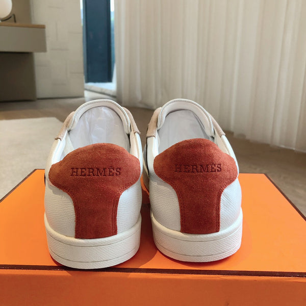 HM BOOMERANG SNEAKER STONE SUEDE AND WHITE CALFSKIN