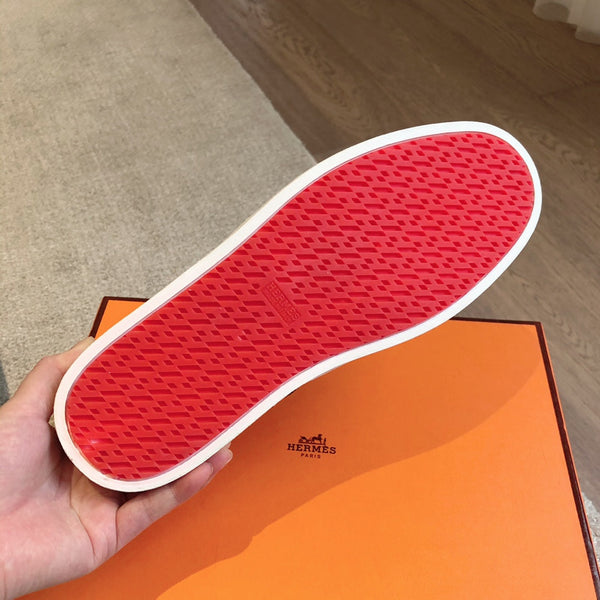 HM BOOMERANG SNEAKER STONE SUEDE AND WHITE CALFSKIN